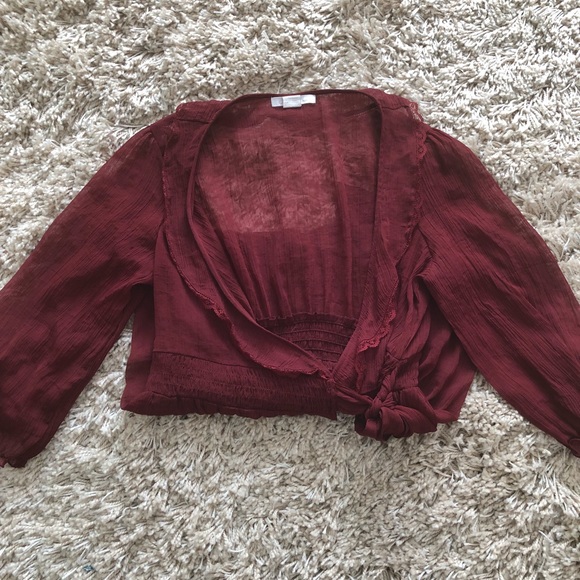 Charlotte Russe Tops - Charlotte Russe maroon top
